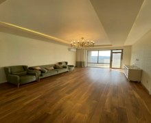 Satılır Yeni Tikili İnşaatçılar m., Yasamal qəs., Yasamal r.