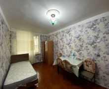 Satılır Köhnə Tikili İnşaatçılar m., Yasamal r.