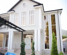 Satılır Həyət evi/villa Zaqatala ş. Satılır Həyət evi/villa Zaqatala ş.