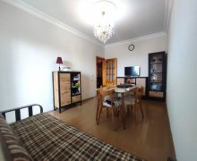 Satılır Köhnə Tikili Xalqlar dostluğu m., Xətai r.