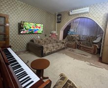 Satılır Köhnə Tikili Qaraçuxur qəs., Suraxanı r.