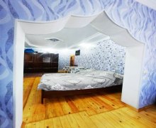 Satılır Köhnə Tikili Azadlıq m., 8-ci mikrorayon, Binəqədi r.