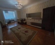 250 azn aylıq Köhnə Tikili Azadlıq m., Nəsimi r.