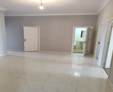 Satılır Yeni Tikili Yeni Günəşli qəs., Suraxanı r.