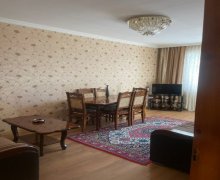 Satılır Köhnə Tikili Hövsan qəs., Suraxanı r.