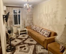 Satılır Köhnə Tikili Memar Əcəmi m., 9-cu mikrorayon, Binəqədi r.