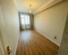 Satılır Yeni Tikili Zabrat qəs., Sabunçu r.