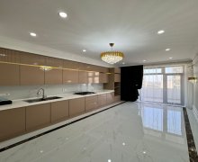 Satılır Yeni Tikili 8-ci mikrorayon, Binəqədi r.