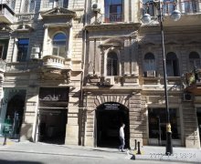 Satılır Köhnə Tikili Sahil m., Səbail r.