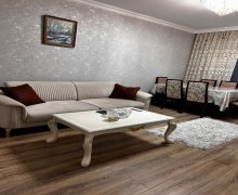 Satılır Köhnə Tikili Azadlıq m., Binəqədi r.