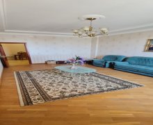 Satılır Yeni Tikili 28 May m., Nəsimi r.