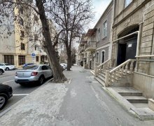 Satılır Obyekt İçərişəhər m., Səbail r.