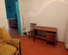 yasamalda kiraye aylıq evler 200-300 Nizami m., Yasamal r.