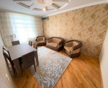 Satılır Yeni Tikili Memar Əcəmi m., 4-cü mikrorayon, Nəsimi r.