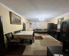 Satılır Köhnə Tikili Memar Əcəmi m., 2-ci mikrorayon, Nəsimi r.