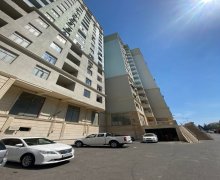 Satılır Yeni Tikili Yeni Günəşli qəs., Suraxanı r.