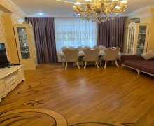 7-ci mkr-da satılan evlər Azadlıq m., 7-ci mikrorayon, Binəqədi r.