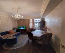 Satılır Yeni Tikili Elmlər akademiyası m., Yasamal r.