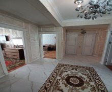 Kirayə (aylıq) Köhnə Tikili Neftçilər m., 8-ci kilometr, Nizami r. Kirayə (aylıq) Köhnə Tikili Neftçilər m., 8-ci kilometr, Nizami r.