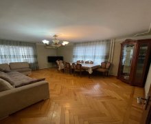 Satılır Yeni Tikili İnşaatçılar m., Yasamal qəs., Yasamal r.