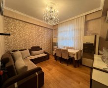 Satılır Yeni Tikili Yeni Günəşli qəs., Suraxanı r.