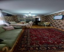 Satılır Köhnə Tikili Azadlıq m., 8-ci mikrorayon, Binəqədi r.