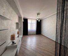 Satılır Yeni Tikili Xırdalan ş.