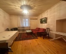iceri seherde aylıq kiraye evler İçərişəhər m., Səbail r.