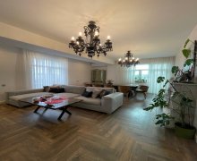 Satılır Yeni Tikili Memar Əcəmi m., 3-cü mikrorayon, Nəsimi r.