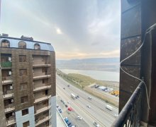 Satılır Yeni Tikili İnşaatçılar m., Yeni Yasamal qəs., Yasamal r.