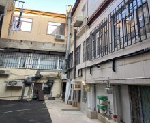 iceri seherde evlerin qiymeti İçərişəhər m., Səbail r.