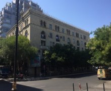 Kirayə (aylıq) Köhnə Tikili İçərişəhər m., Fəvvarələr meydanı, Səbail r.