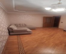 Satılır Köhnə Tikili Memar Əcəmi m., Nəsimi r.