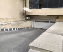 Satılır Qaraj Elmlər akademiyası m., Yasamal r.