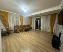 Satılır Yeni Tikili Azadlıq m., Binəqədi r. Satılır Yeni Tikili Azadlıq m., Binəqədi r.