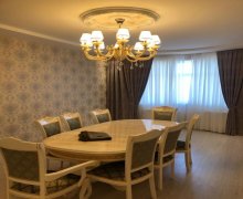 Satılır Yeni Tikili Elmlər akademiyası m., Yasamal r.