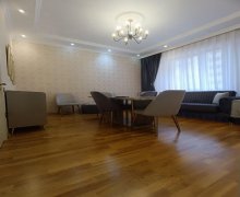 Kirayə (aylıq) Yeni Tikili Qara Qarayev m., Nizami r. Kirayə (aylıq) Yeni Tikili Qara Qarayev m., Nizami r.