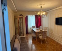 Satılır Köhnə Tikili Memar Əcəmi m., Biləcəri qəs., Binəqədi r.