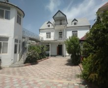 kohne gunesli evlerin qiymeti/villa Köhnə Günəşli qəs., Xətai r.