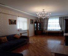 Satılır Yeni Tikili İnşaatçılar m., Yeni Yasamal qəs., Yasamal r.