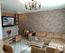 Satılır Köhnə Tikili Elmlər akademiyası m., Yasamal r.