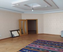 Satılır Yeni Tikili Xalqlar dostluğu m., 8-ci kilometr, Nizami r.