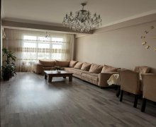 Satılır Yeni Tikili İnşaatçılar m., Yasamal qəs., Yasamal r.