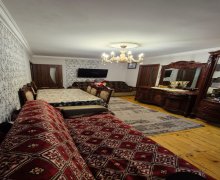 Satılır Köhnə Tikili Xalqlar dostluğu m., 8-ci kilometr, Nizami r.