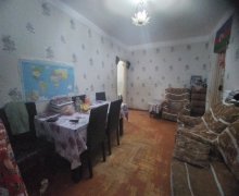 Satılır Köhnə Tikili Əhmədli m., Hövsan qəs., Suraxanı r.