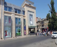 Kirayə (günlük) Köhnə Tikili 28 May m., 28 Mall, Səbail r.