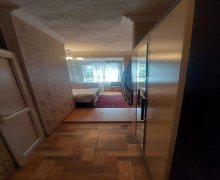 Satılır Köhnə Tikili Memar Əcəmi m., 4-cü mikrorayon, Nəsimi r.