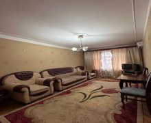 Kirayə (aylıq) Köhnə Tikili Əhmədli, Xətai r. Kirayə (aylıq) Köhnə Tikili Əhmədli, Xətai r.