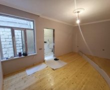 1 otaqli heyet evi satilir/villa Binəqədi qəs., Binəqədi r.