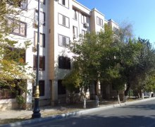 Kirayə (aylıq) Köhnə Tikili Elmlər akademiyası m., Yasamal qəs., Yasamal r.